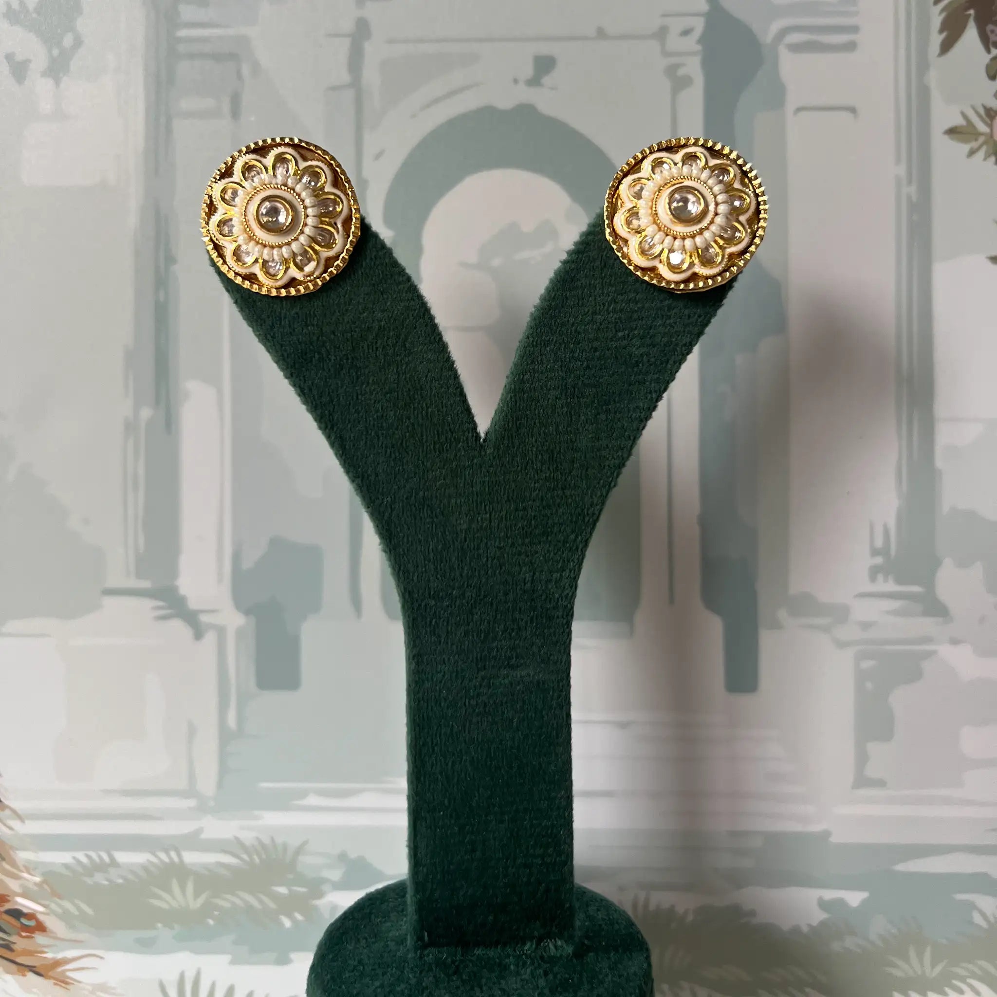 Round gold kundan polki floral stud earrings with beaded rope border