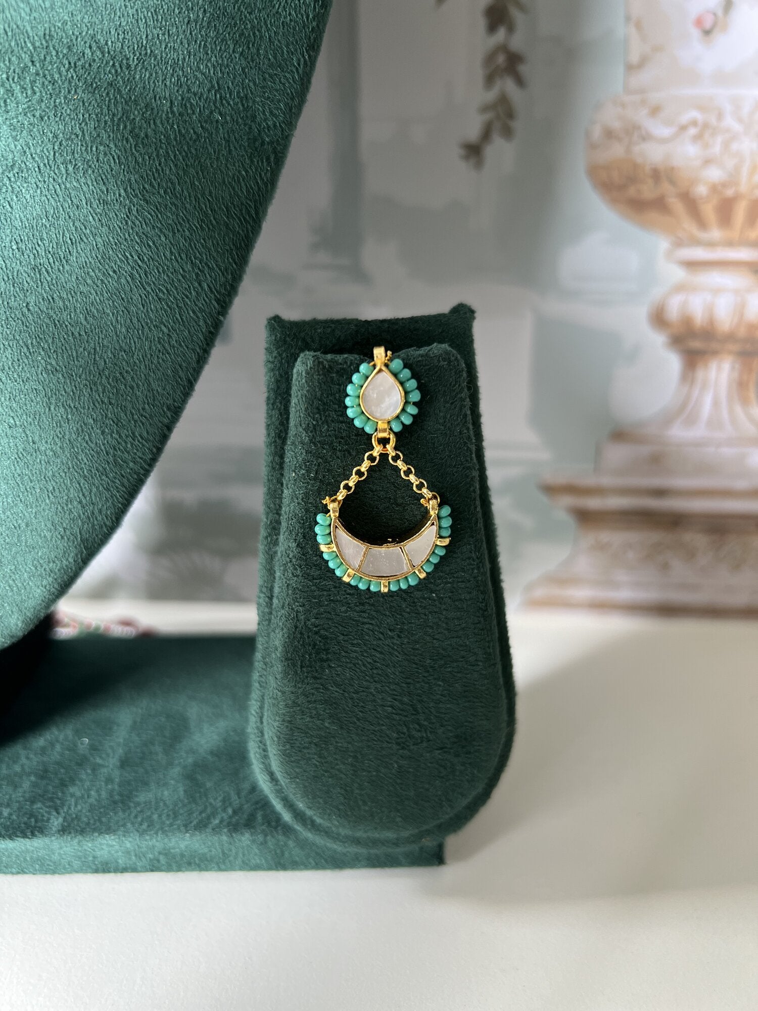 Ishwarya MOP Choker Set