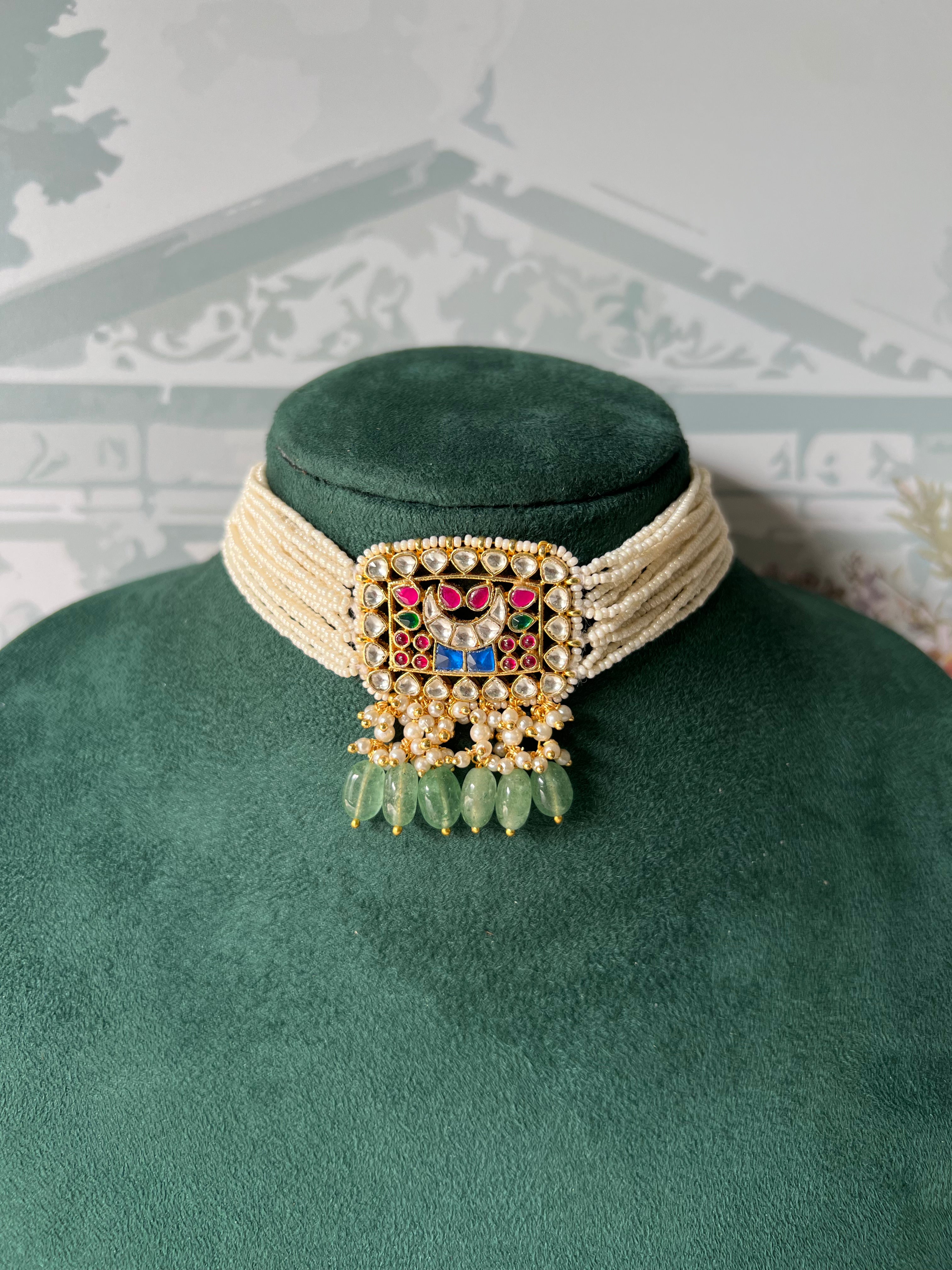 Meenaz Crescent Kundan Pearl Choker Set
