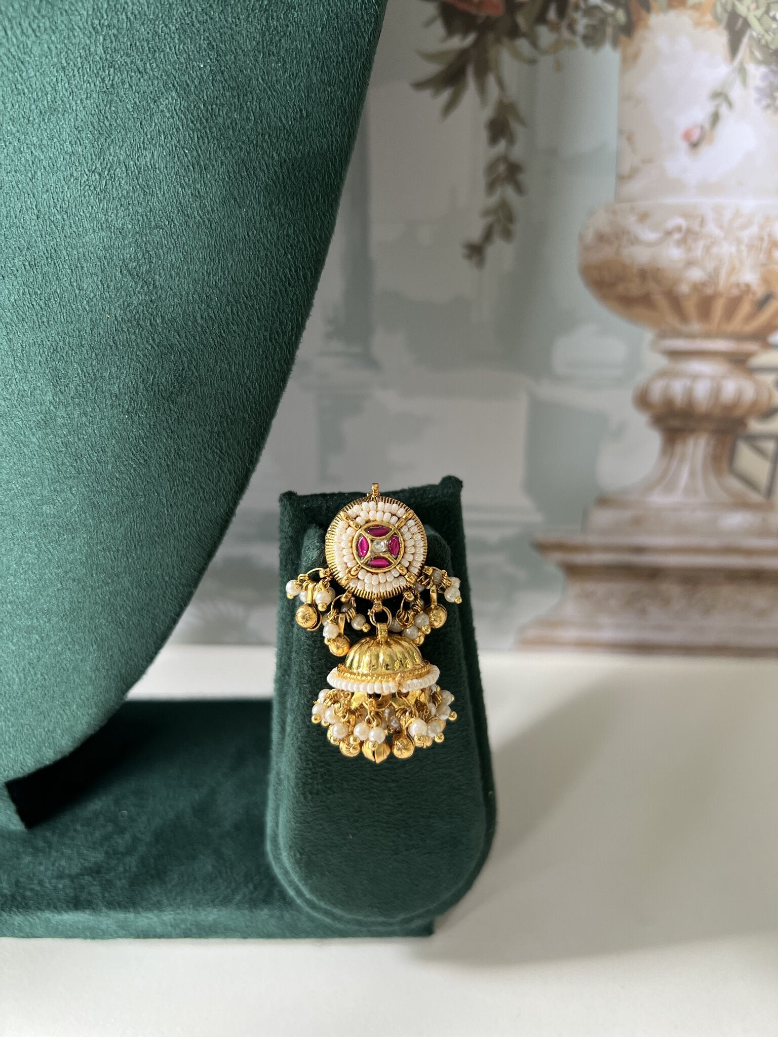 Meenal Jadau Kundan Choker Set