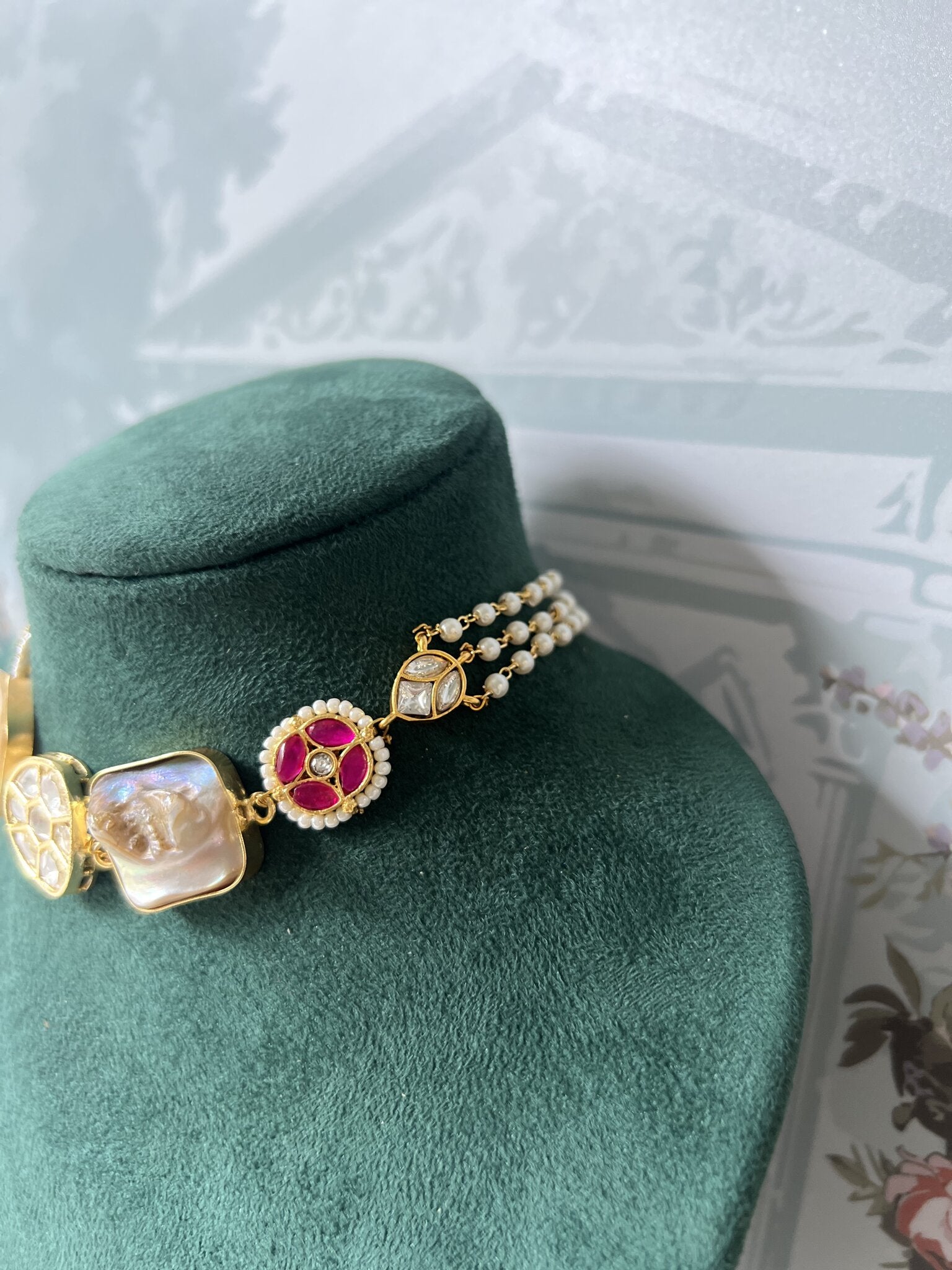 Amara Fusion Choker Set