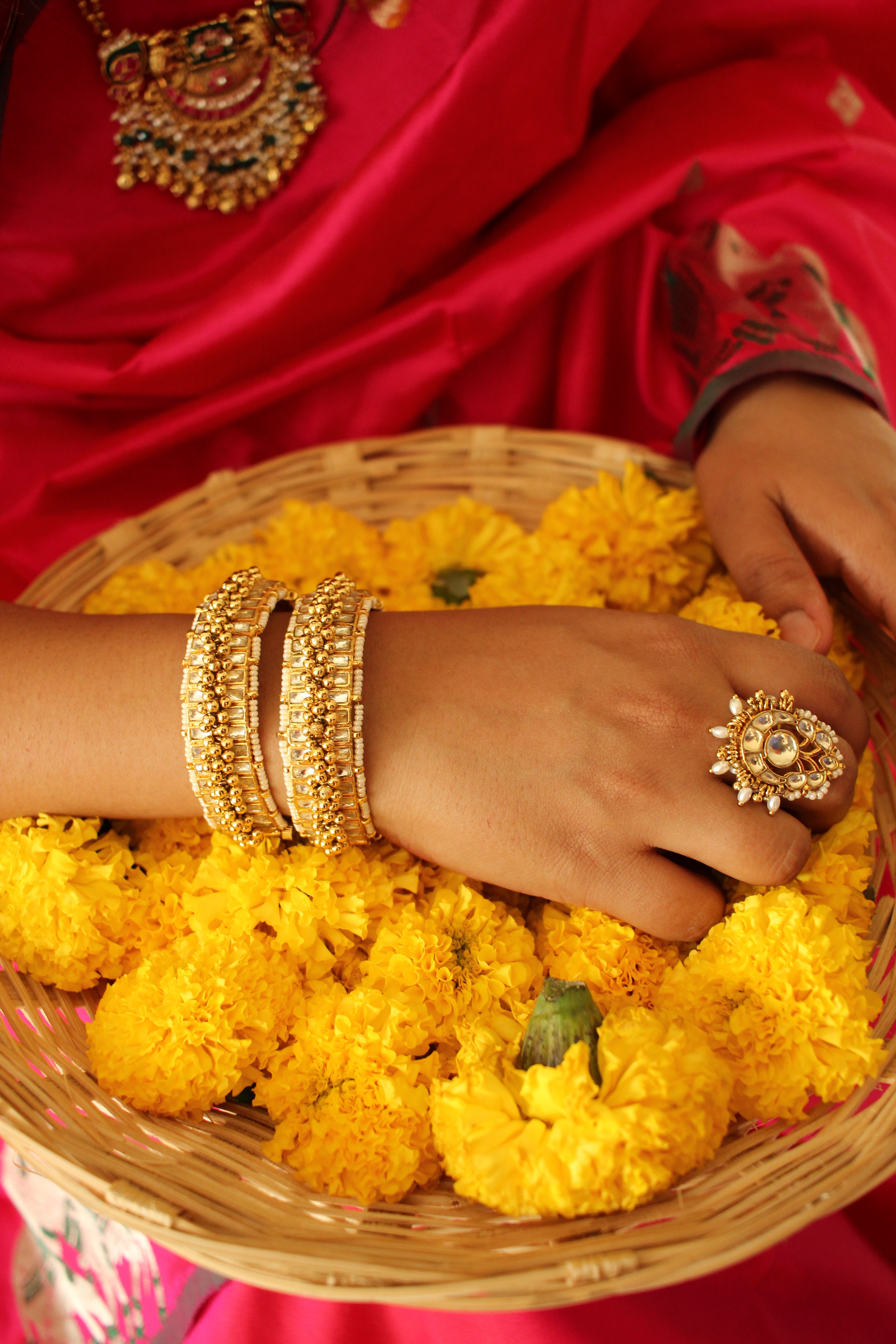 Meera White Jadau Kundan Bangle Set