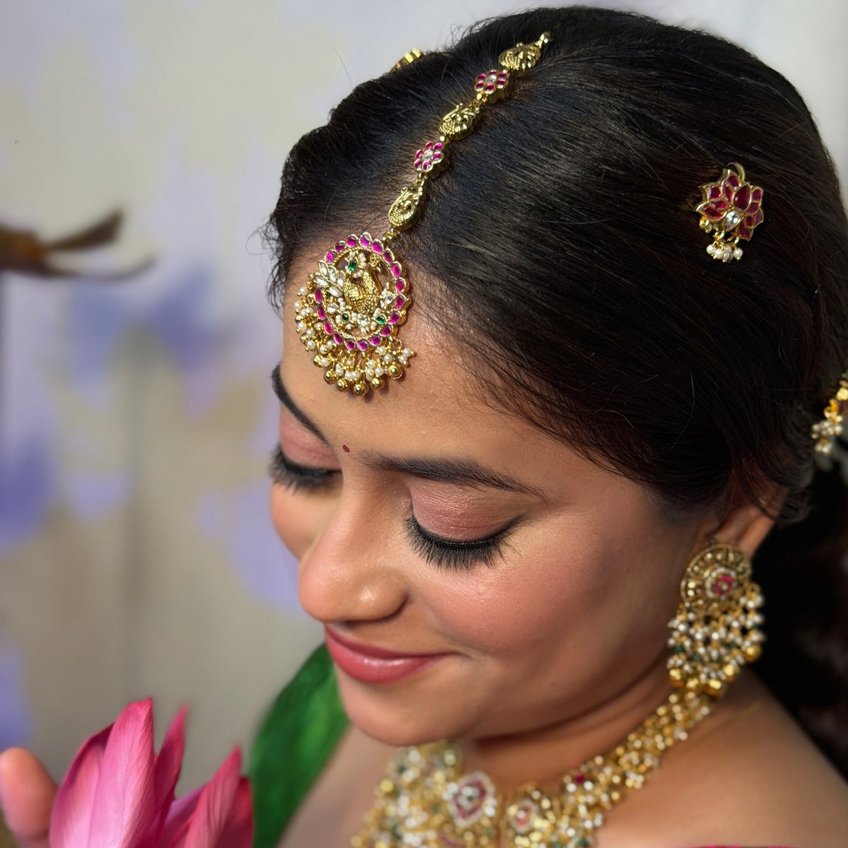 Antique Gold Peacock Maang Tikka – Ruby & Kundan Studded with Floral Charm Drop Chain