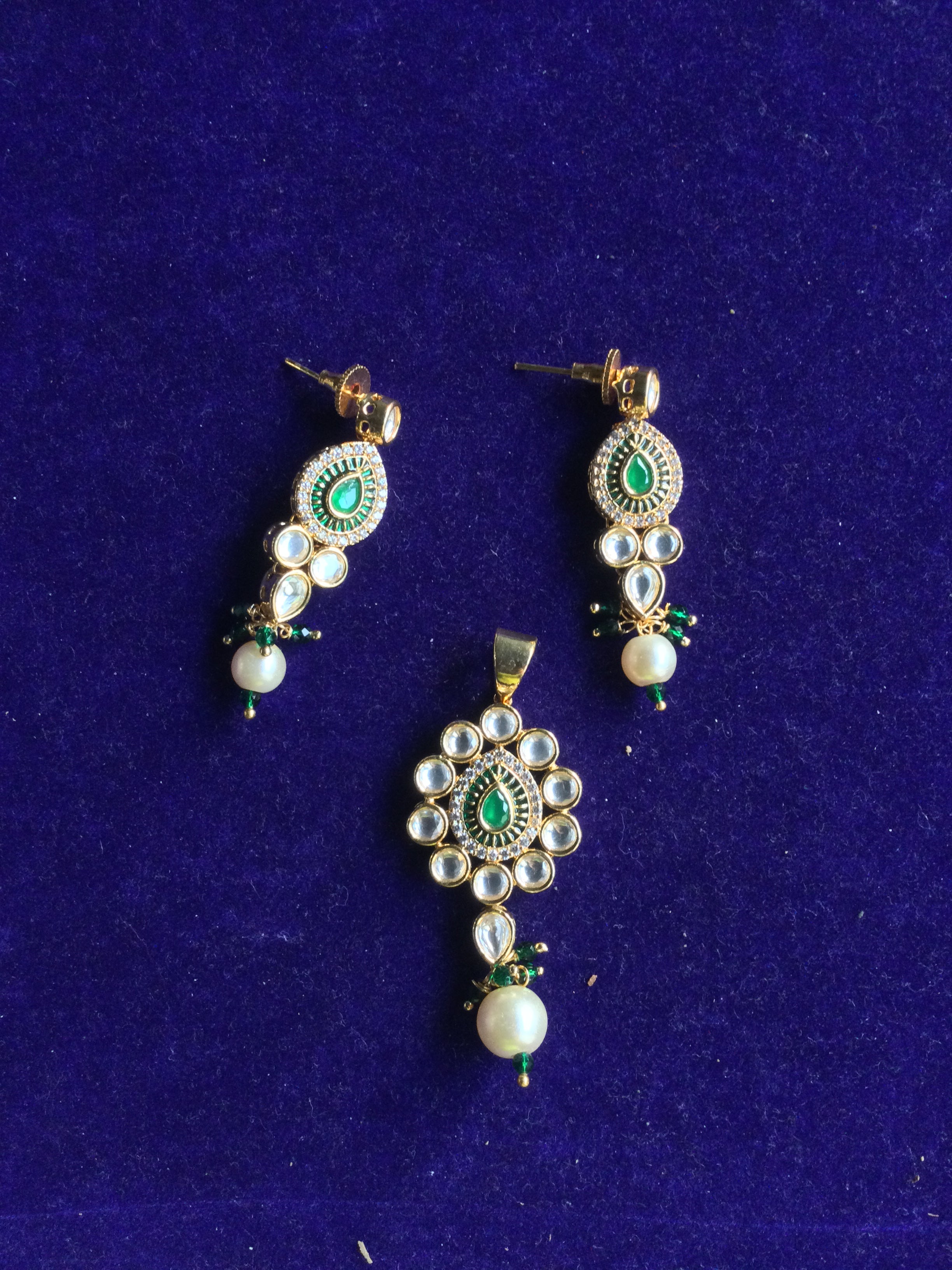 Green Pendant Earrings