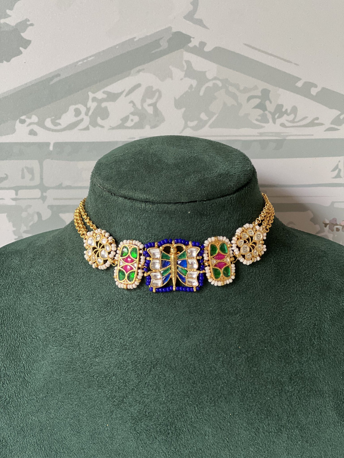 Titliyan Jadau Kundan Choker
