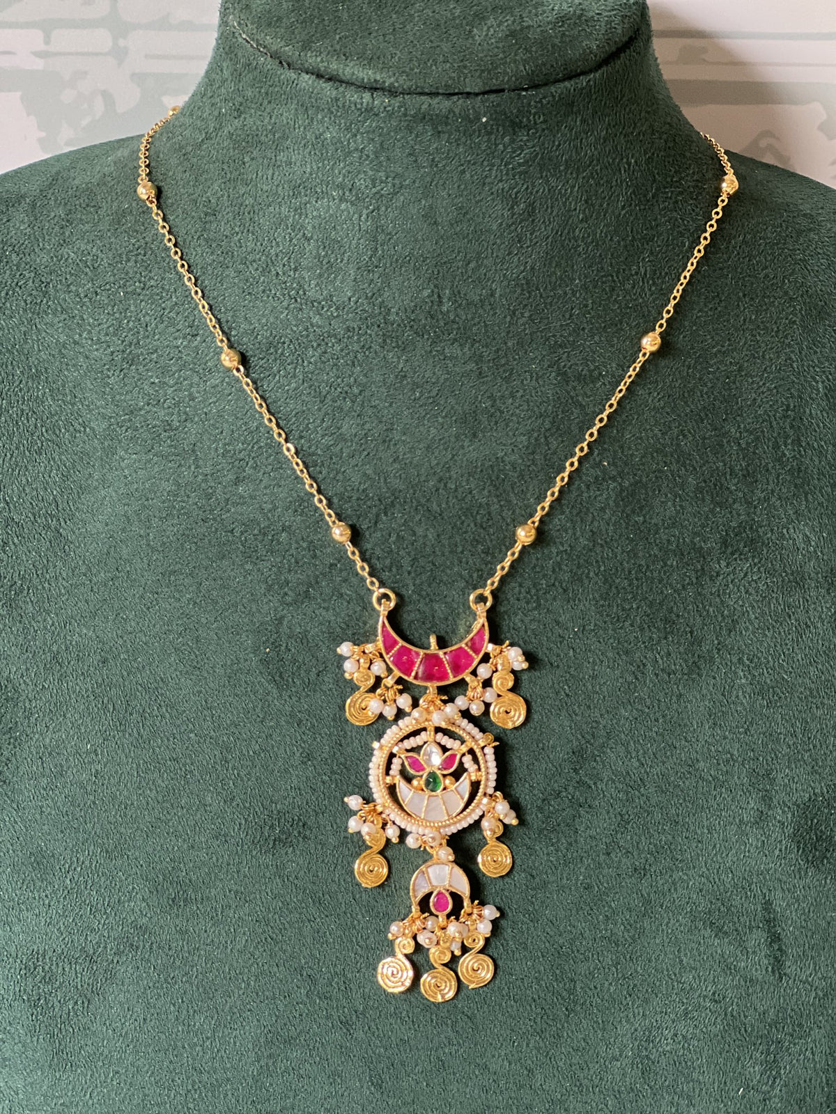 Chandraranga Jadau Kundan Pendant Chain