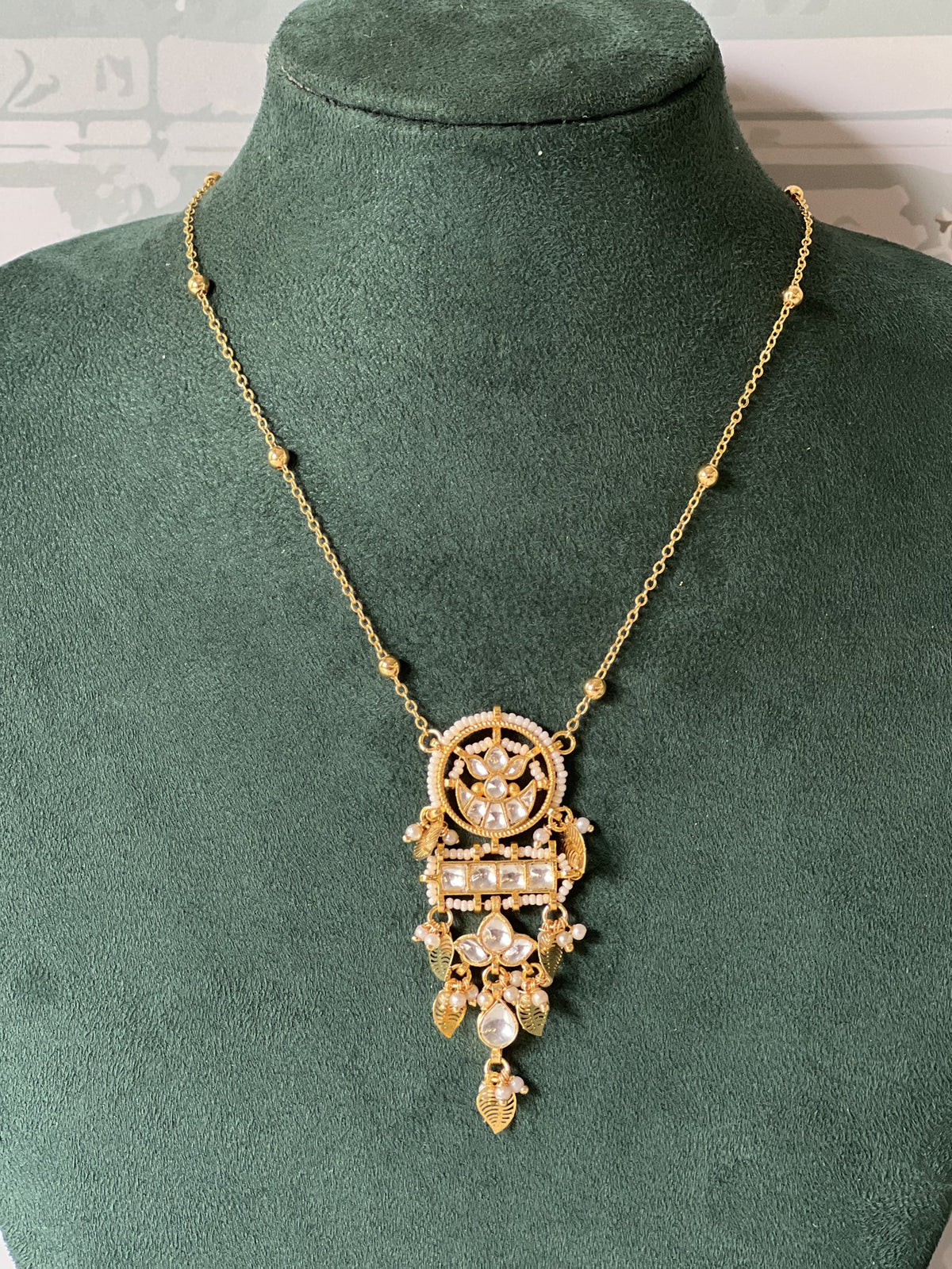 Kalika Jadau Kundan Pendant Chain Set