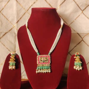 Royal Jadtar and Pearl long Necklace
